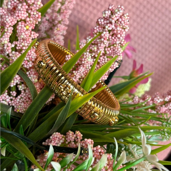 NWT Wilder Bracelet Bracelet Bubble Design Accents Gold Metal - Picture 5 of 9